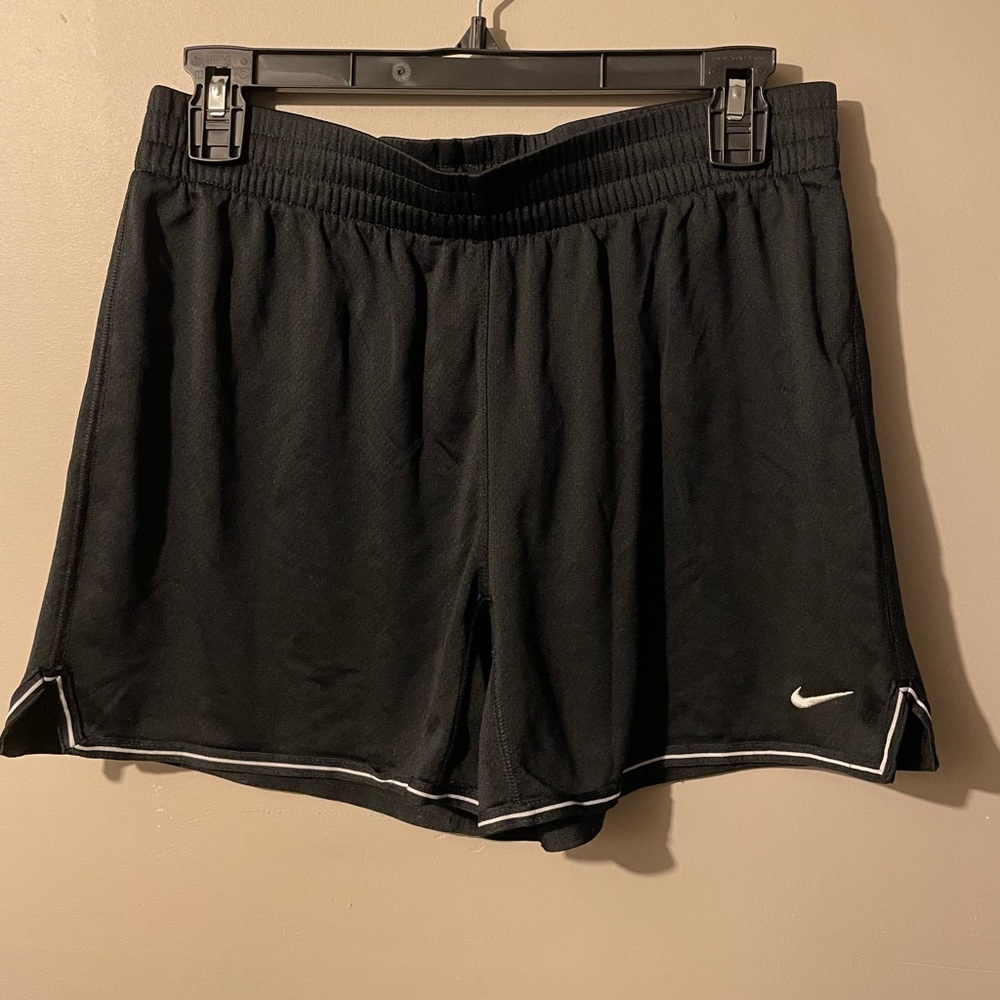 Black Nike shorts